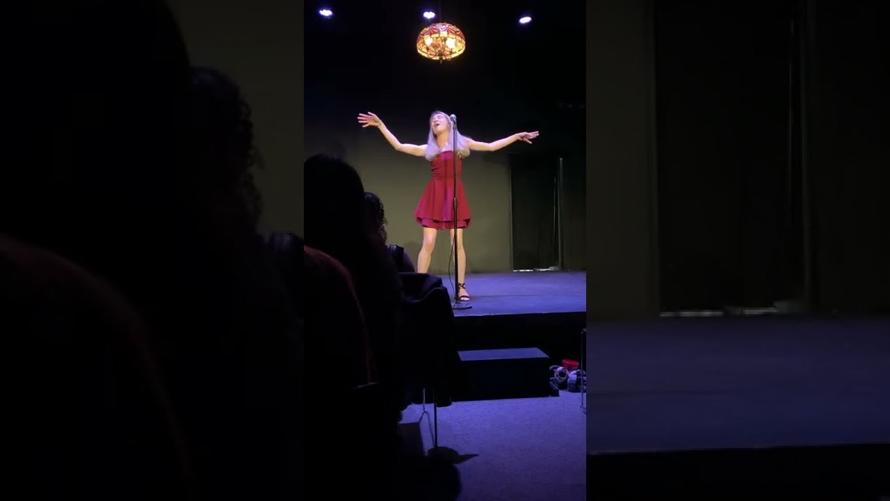 Ireland (Legally Blonde) - Caitlin Dalton
