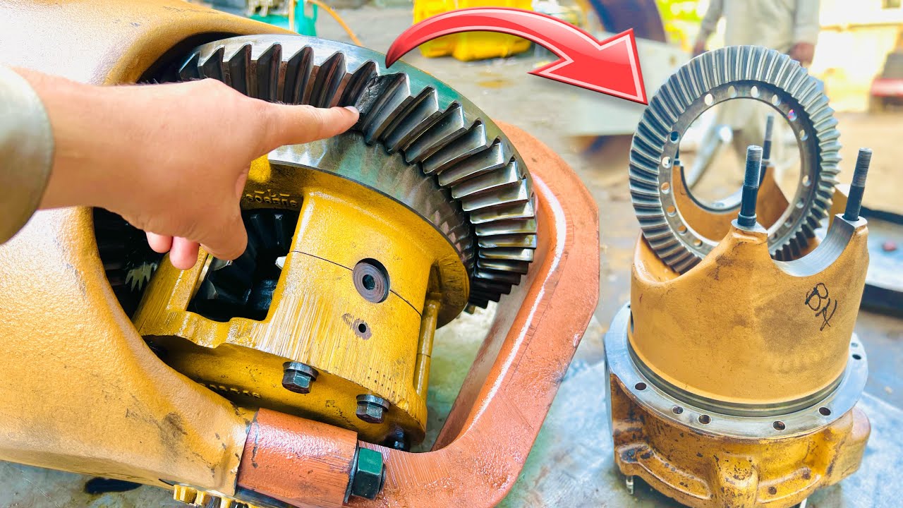 Rebuilding Of CAT 140g Motor Grader Broken Differential Gear