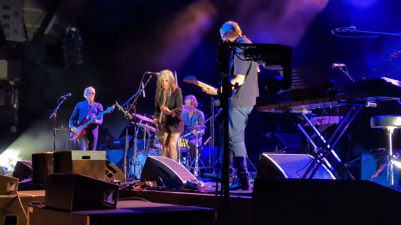 Bleak Squad - Melanie (live @ Sidney Myer Music Bowl, Melb, Mar 2026)
