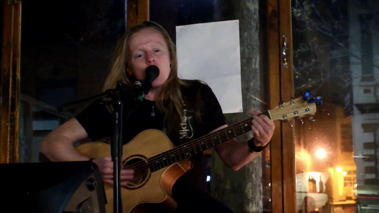 Michael Yule plays 