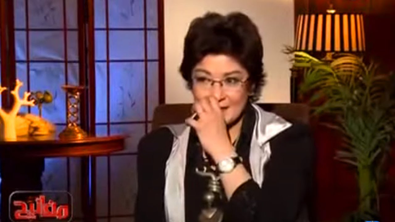 مفيد فوزى لـ سماح انور: هل علاقة الزوجين داخل غرفة النوم هى سر السعادة ؟