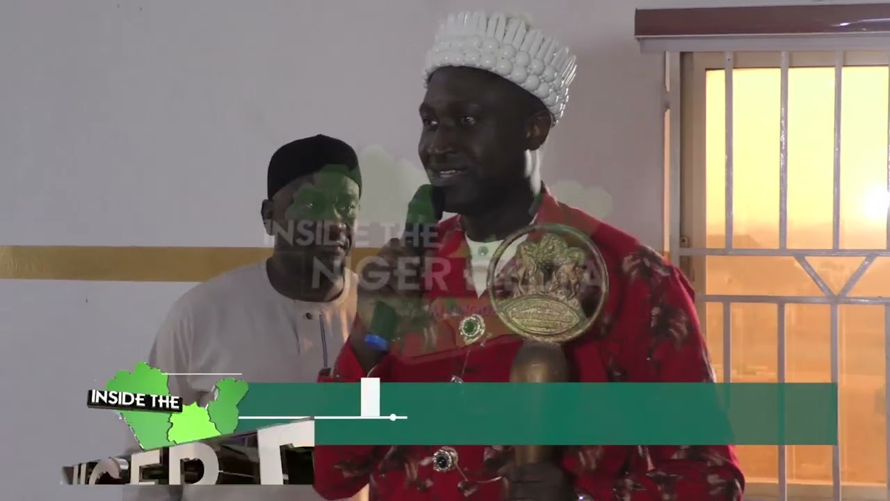 AROCHUKWU KINGDOM: ABIA STATE GOVT PRESENTS STAFF OF OFFICE TO HRM EBERECHUKWU OJI AS EZE ARO.