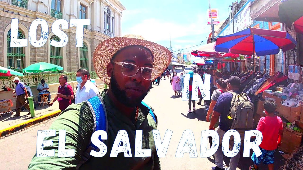 San Salvador | Lost in the Street Markets of El Salvador