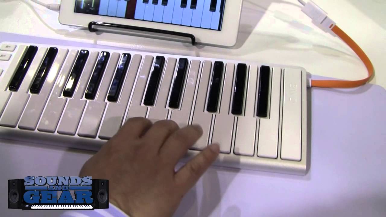 NAMM 2013 CME XKey Keyboard Controller