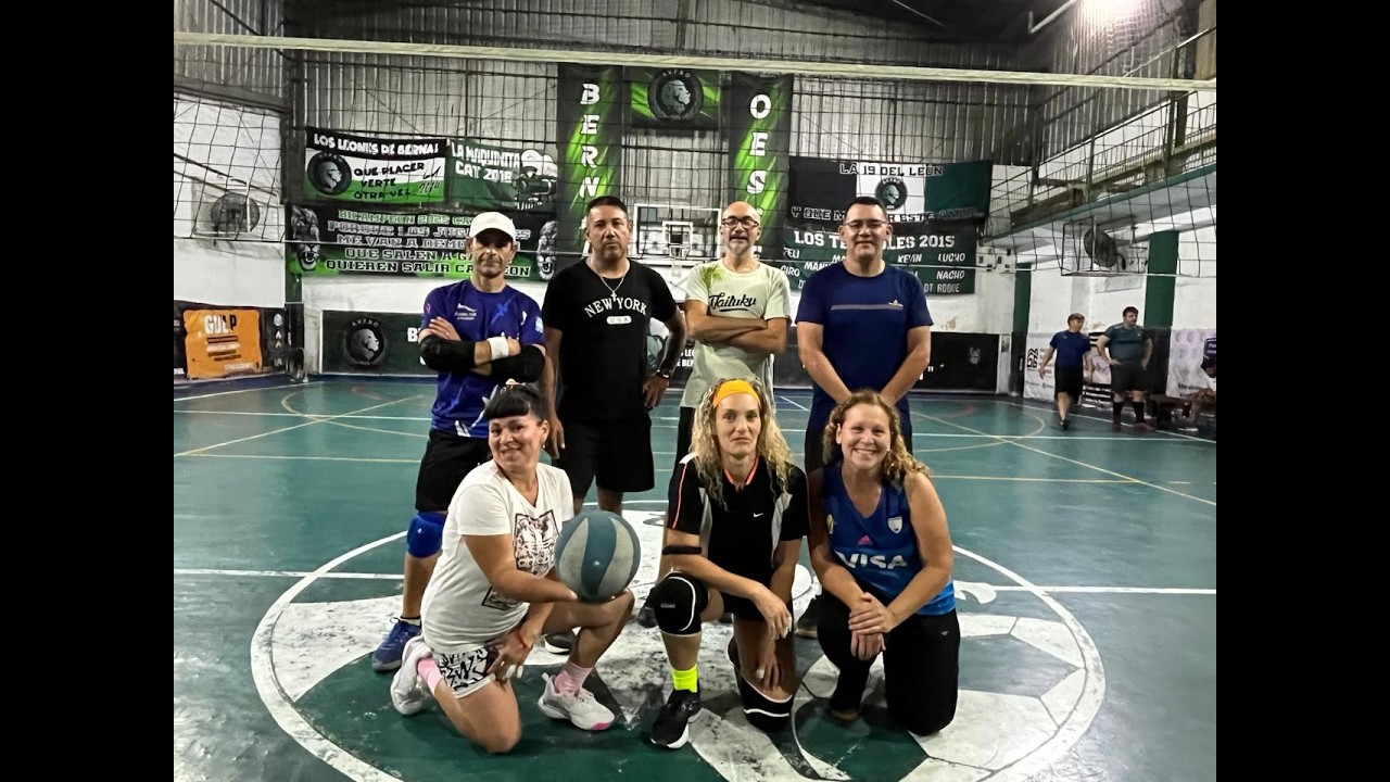 Encuentro amistoso. 13-3 Partido 1/3 cat +40 Equipo: Team (18) vs. Leones de Bernal (16)