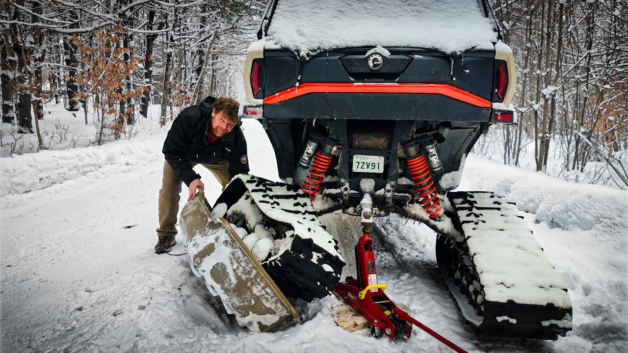 🇨🇦 Broken Track SXS and a Mitsubishi Oulander in the Rhubarb - 2 for 1 Day!
