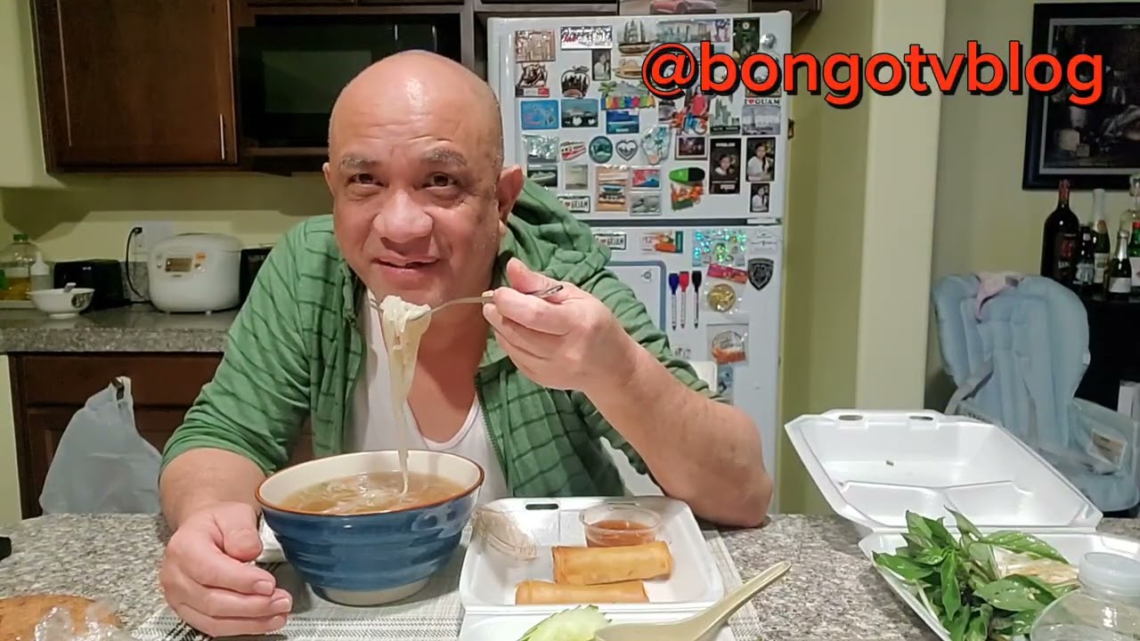 Dahil malamig at umuulan sa vegas mag soup tayo