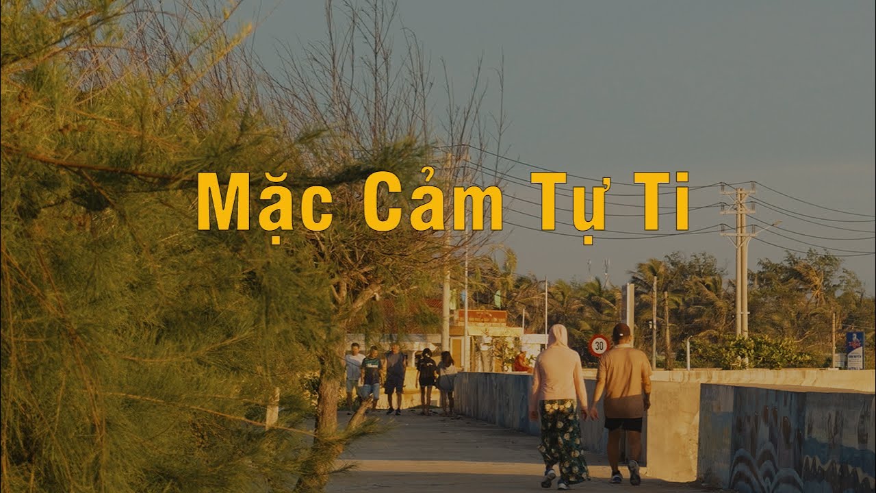 Về Cảm Giác Chông Chênh Khi Thấy Bản Thân Nhỏ Bé