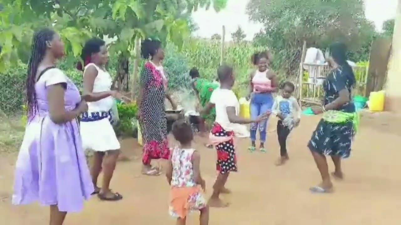 Acholi Traditional Dance - Kodi pa Lyec | OJ Murugut