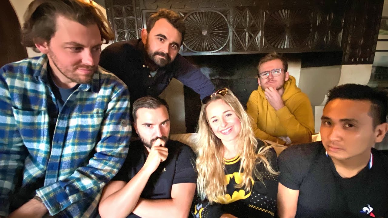 On fait une soirée loup-garou avec toute l'équipe !
