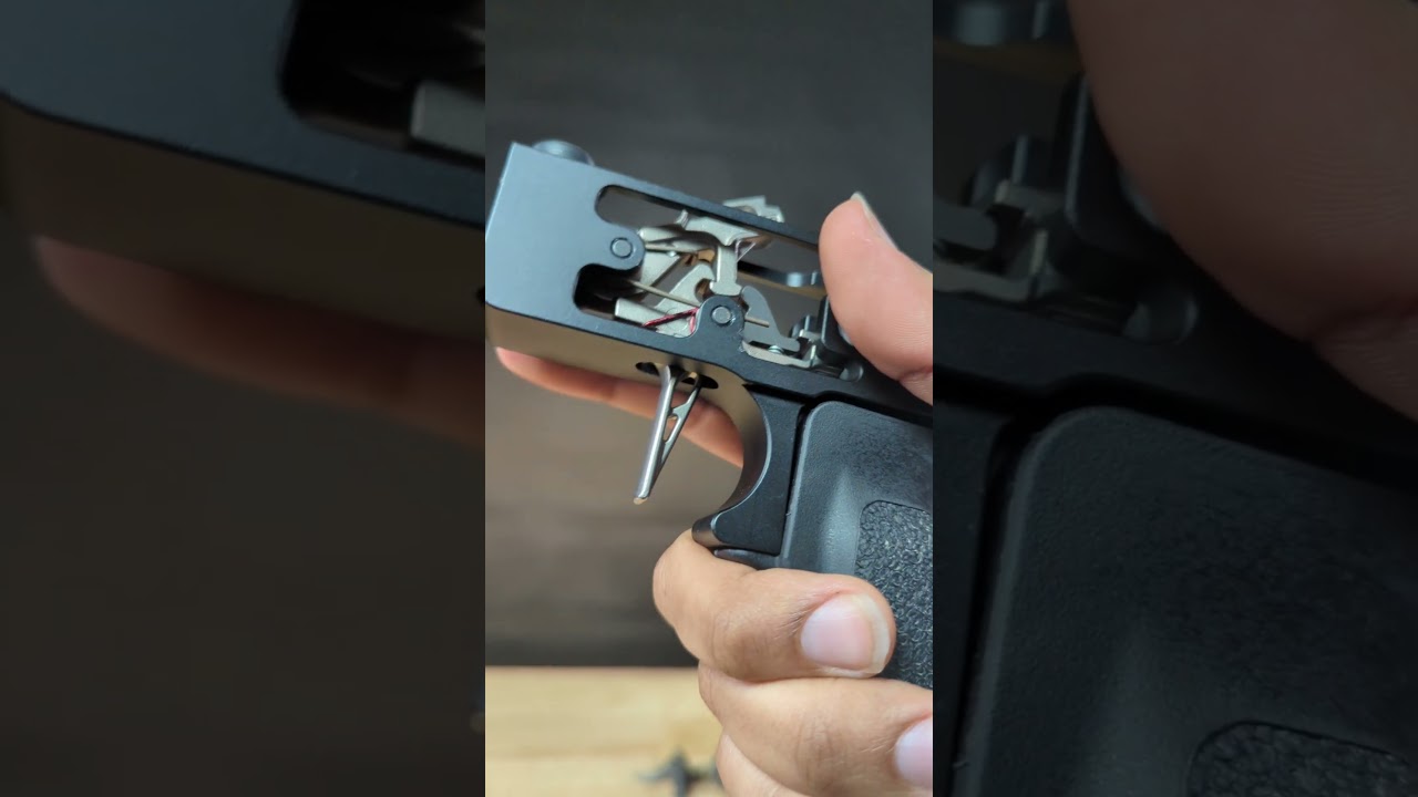 TRIGGER BATTLE! Flat vs. Curved: Which One Do You Prefer? 