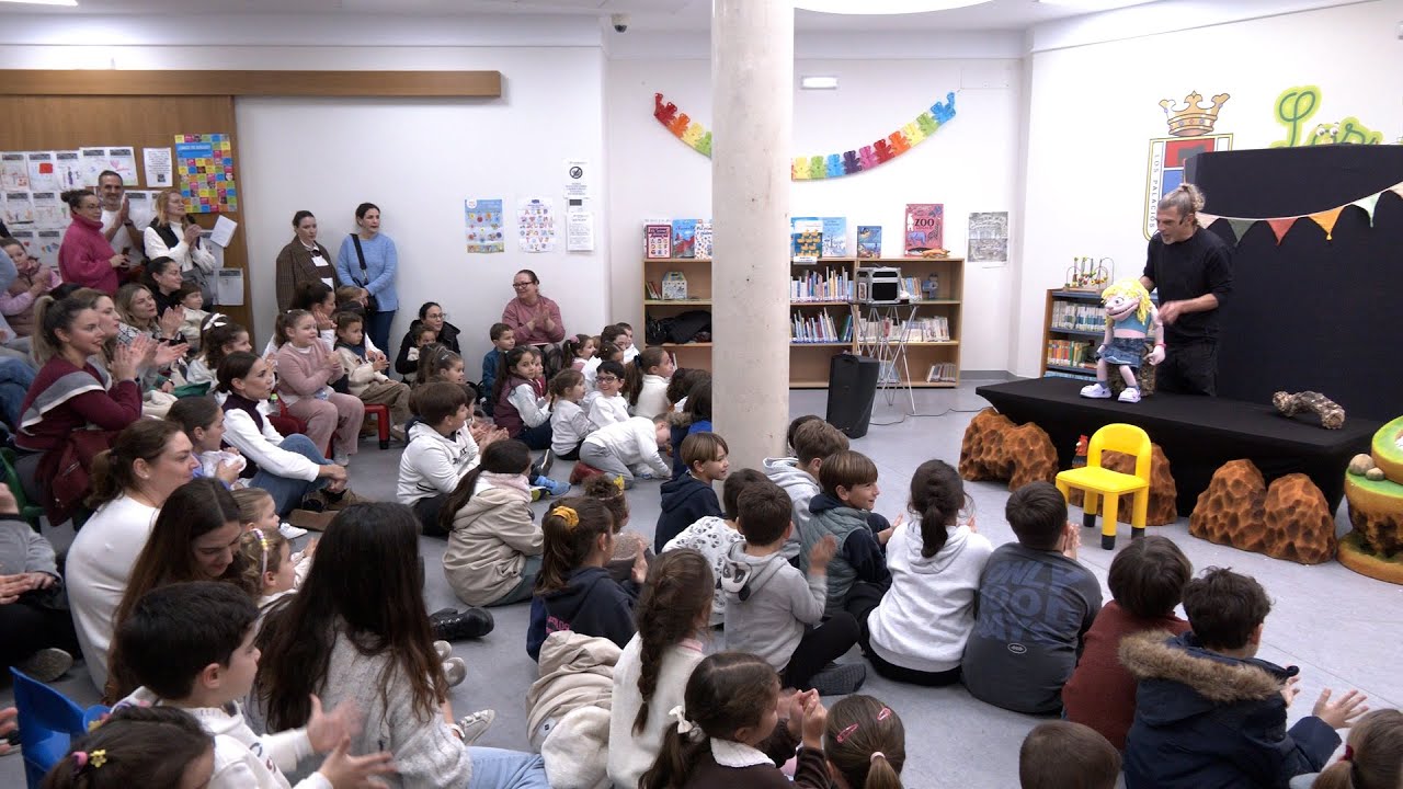 Arranca la nueva temporada de cuentacuentos en la Biblioteca Generación del 27