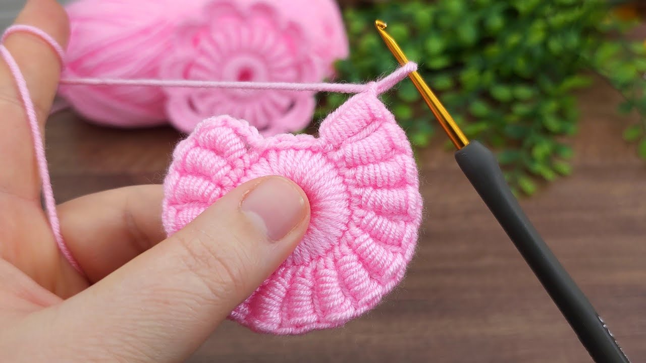 super easy ** easy crochet technique ** crochet flower model #crochet #knitting #tunisian