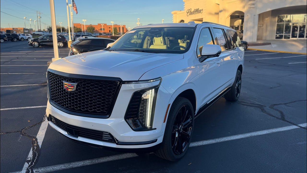 Cadillac Escalade ESV Platinum Sport 2026 года выпуска TR153556