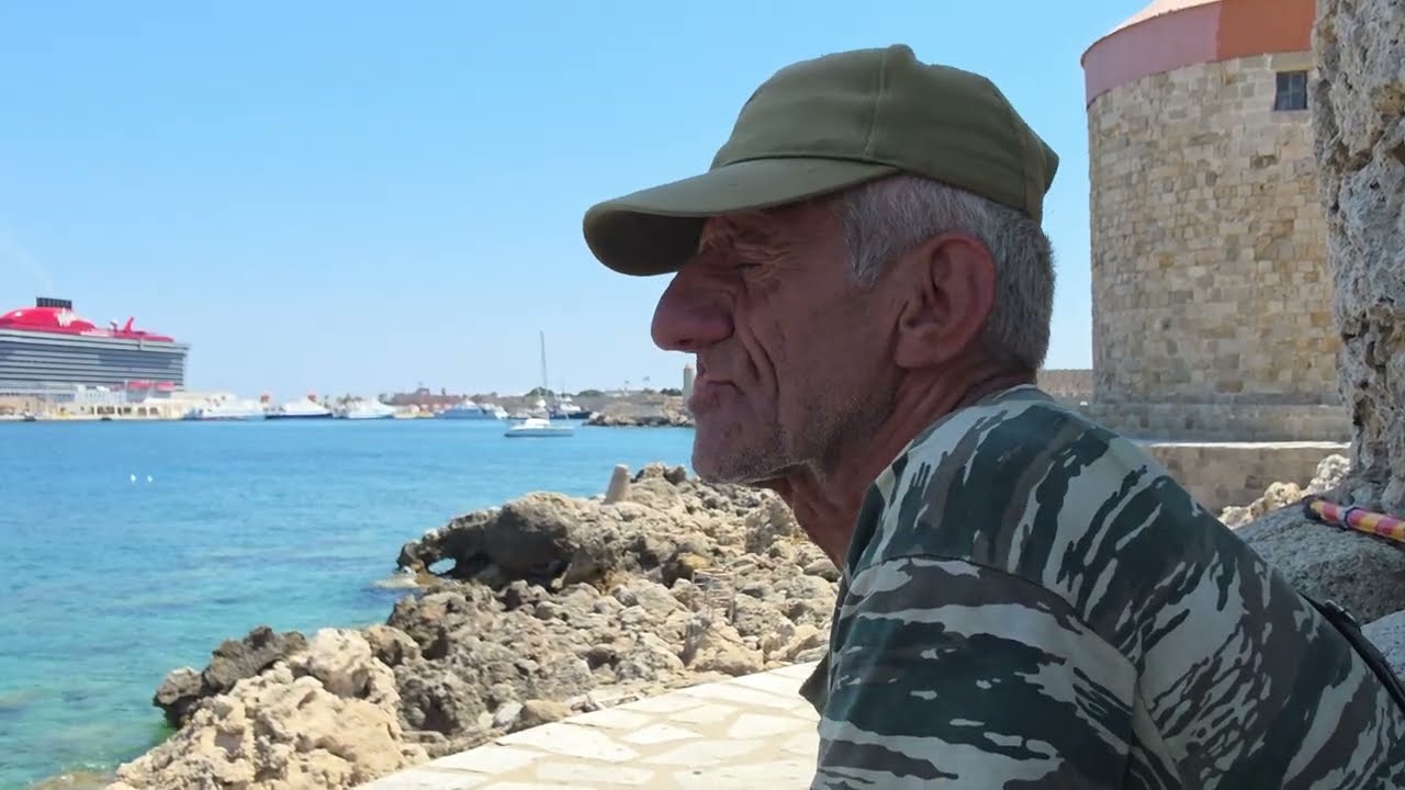 Δείτε το αξίζει όταν έχεις δινε μην φοβάσαι ότι θα φτοχινεις  αδειάζει η τσέπη αλλά γεμίζεις ψυχή