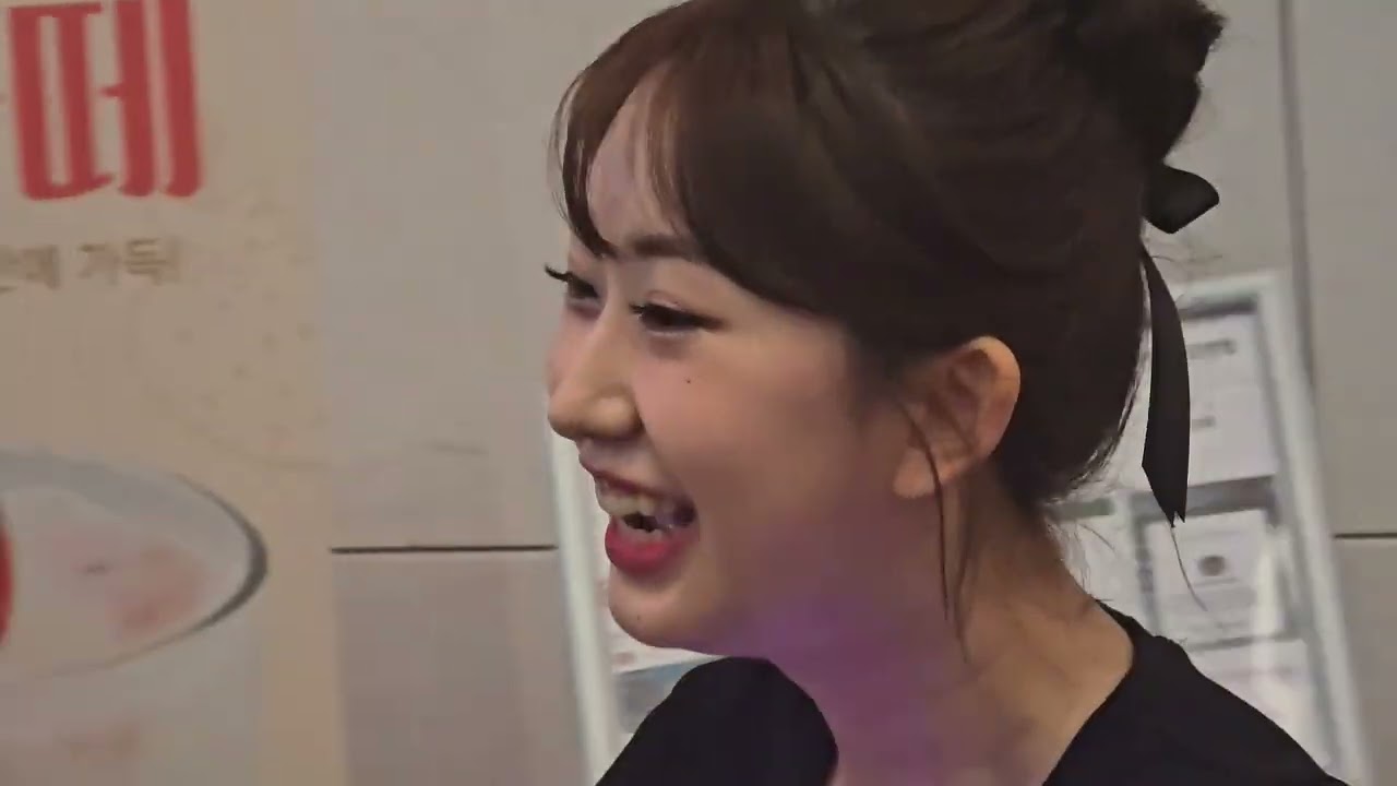 대구 1시 공연 마치고 전유진 팬부스 방문!