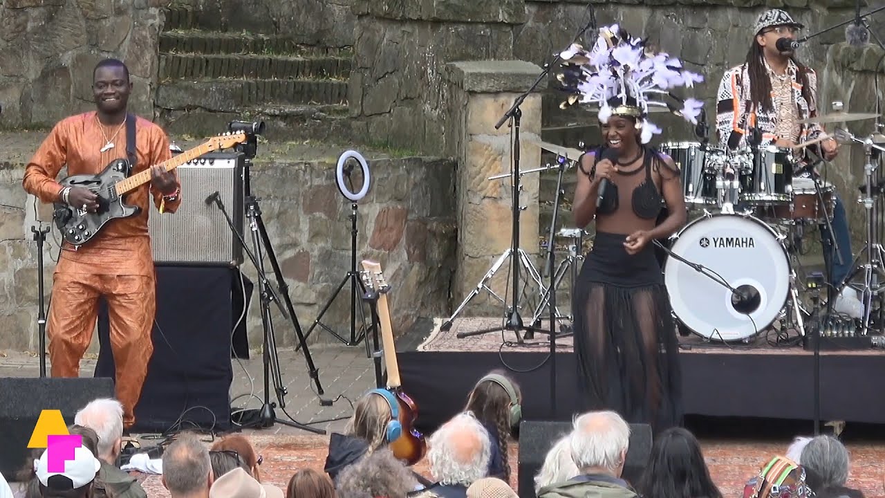 Pamela Badjogo - Lobamono - Live at Afrika Festival Hertme 2024