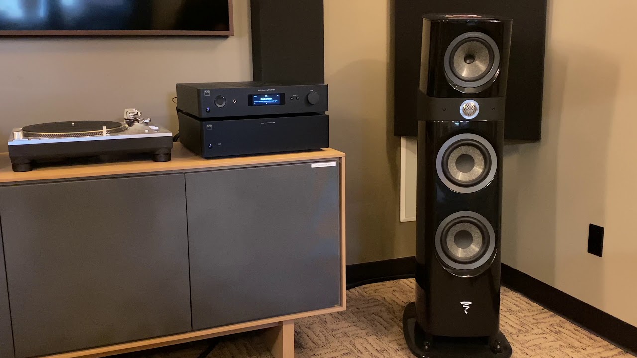 NAD C658 Streaming DAC. An audiophile all-in-one delight for $1649.
