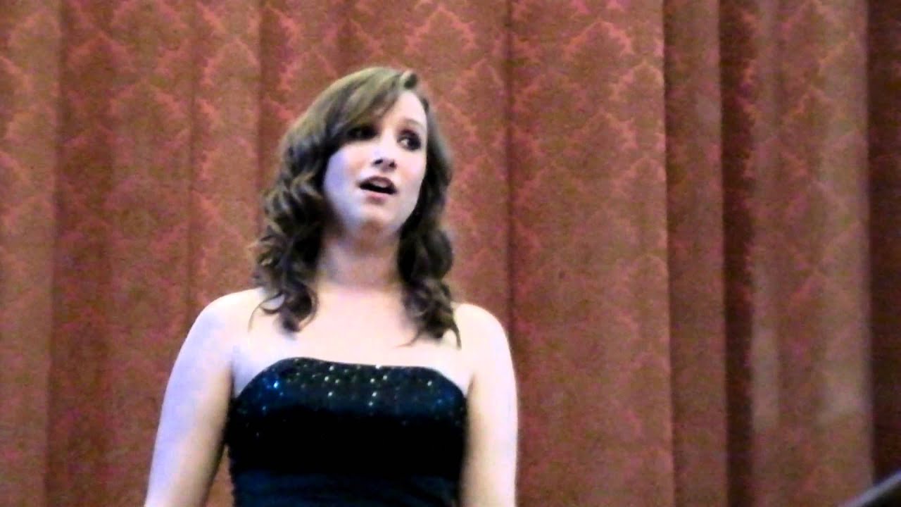 Vilia - The Merry Widow - Lehar - Laura NIcholas