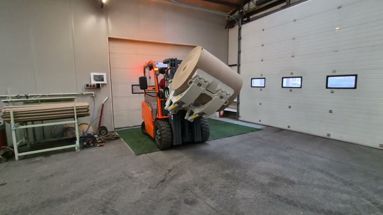 Motostivuitor electric cu radasca si furci