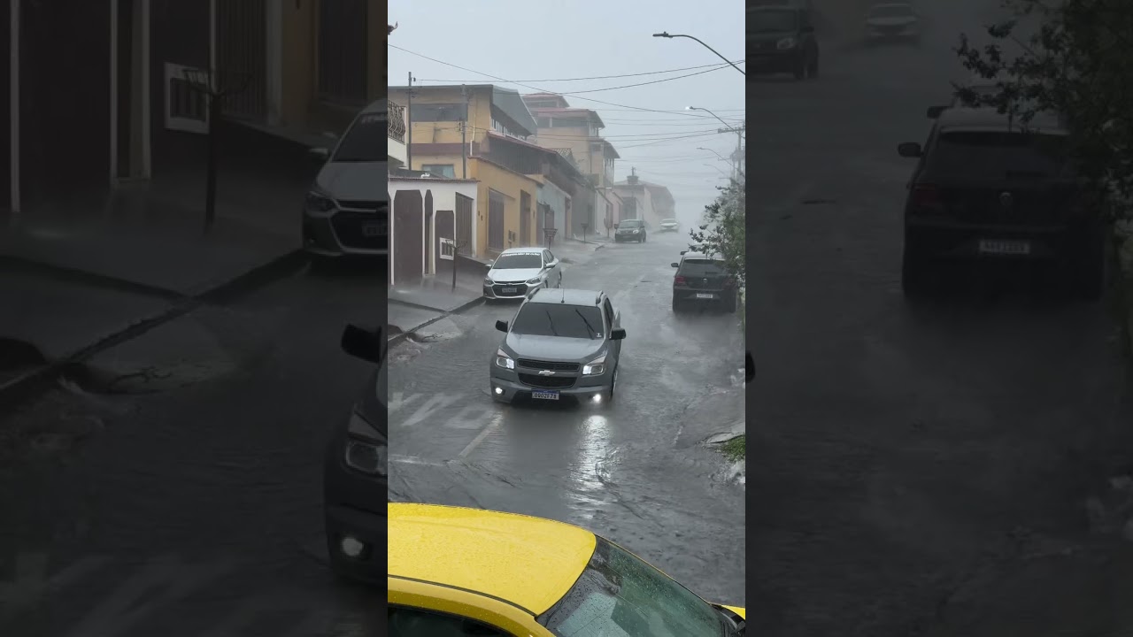 MALANDO NA CHUVA COM A S10 REBAIXADA + SOM AUTOMOTIVO!