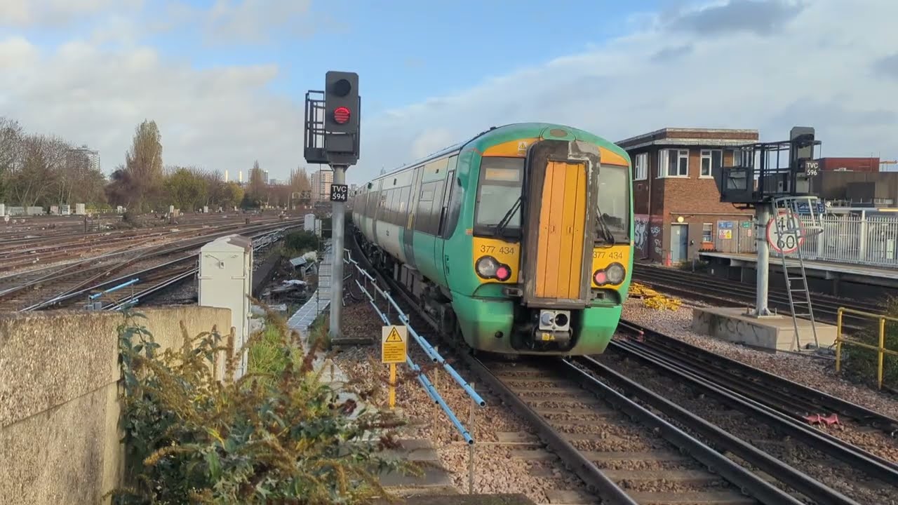 Clapham Junction (including 69008) 28/11/25