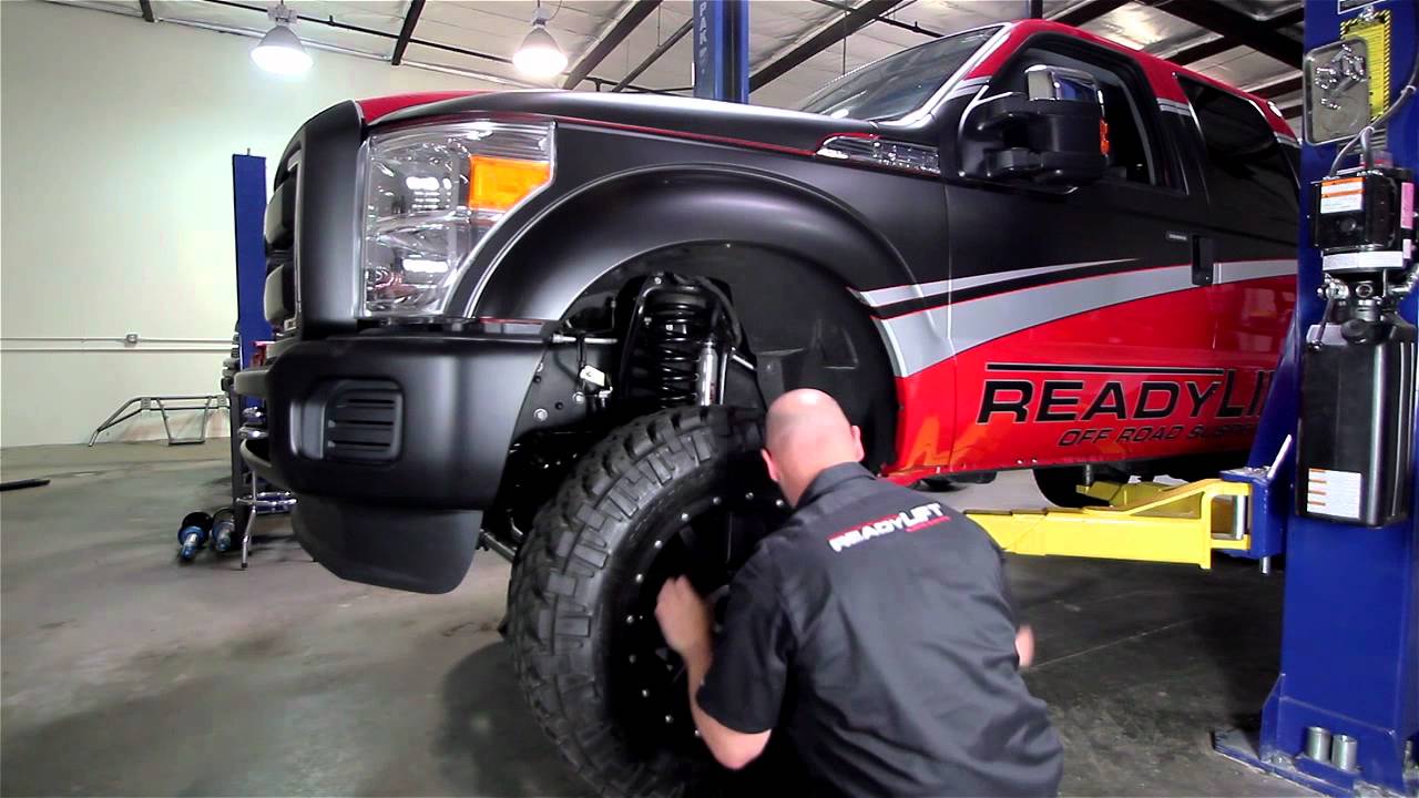 ReadyLIFT Ford Super Duty 5 Inch Off Road Suspension Lift Kit Installation
