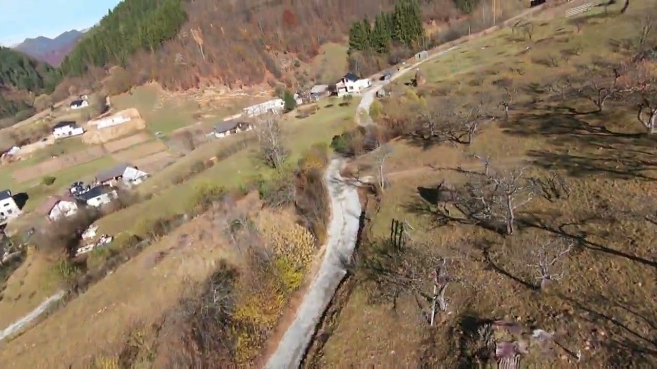 No filter autumn fpv drone