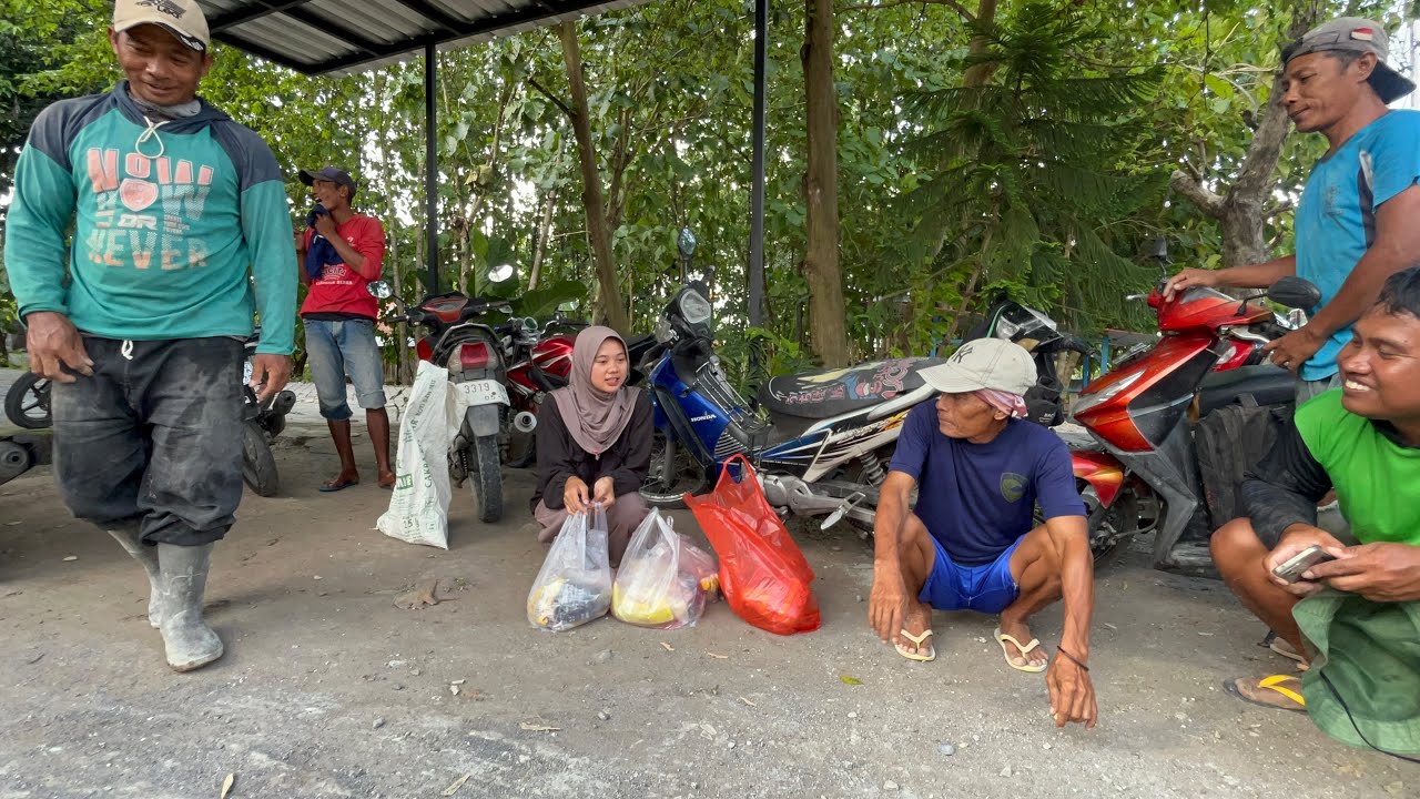 LEK DAMIS BERBAGI NENG PAK TUKANG BEN NDANG DIBARNO PENDOPO NE-ngeneki bodo ws iso dinggoni urung?🤔🤭