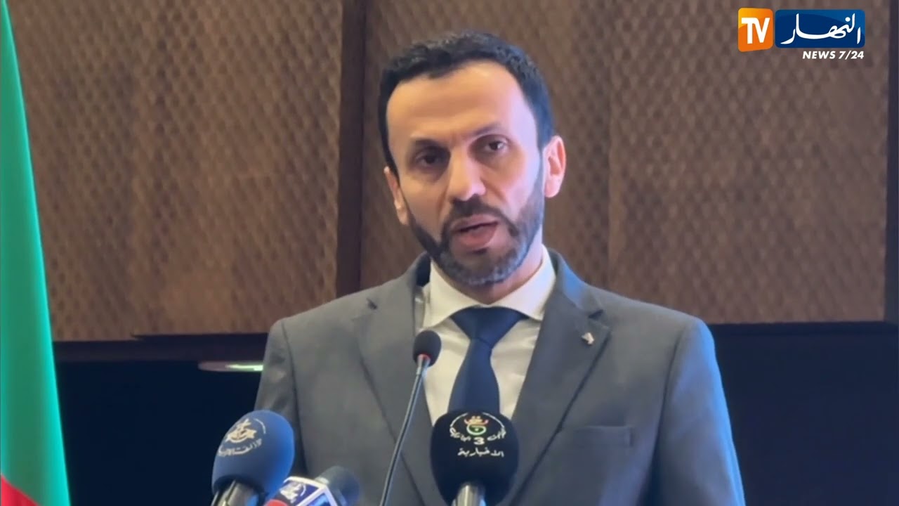 عنابة : وزير اقتصاد المعرفة و المؤسسات الناشئة و المؤسسات المصغرة في زيارة للولاية