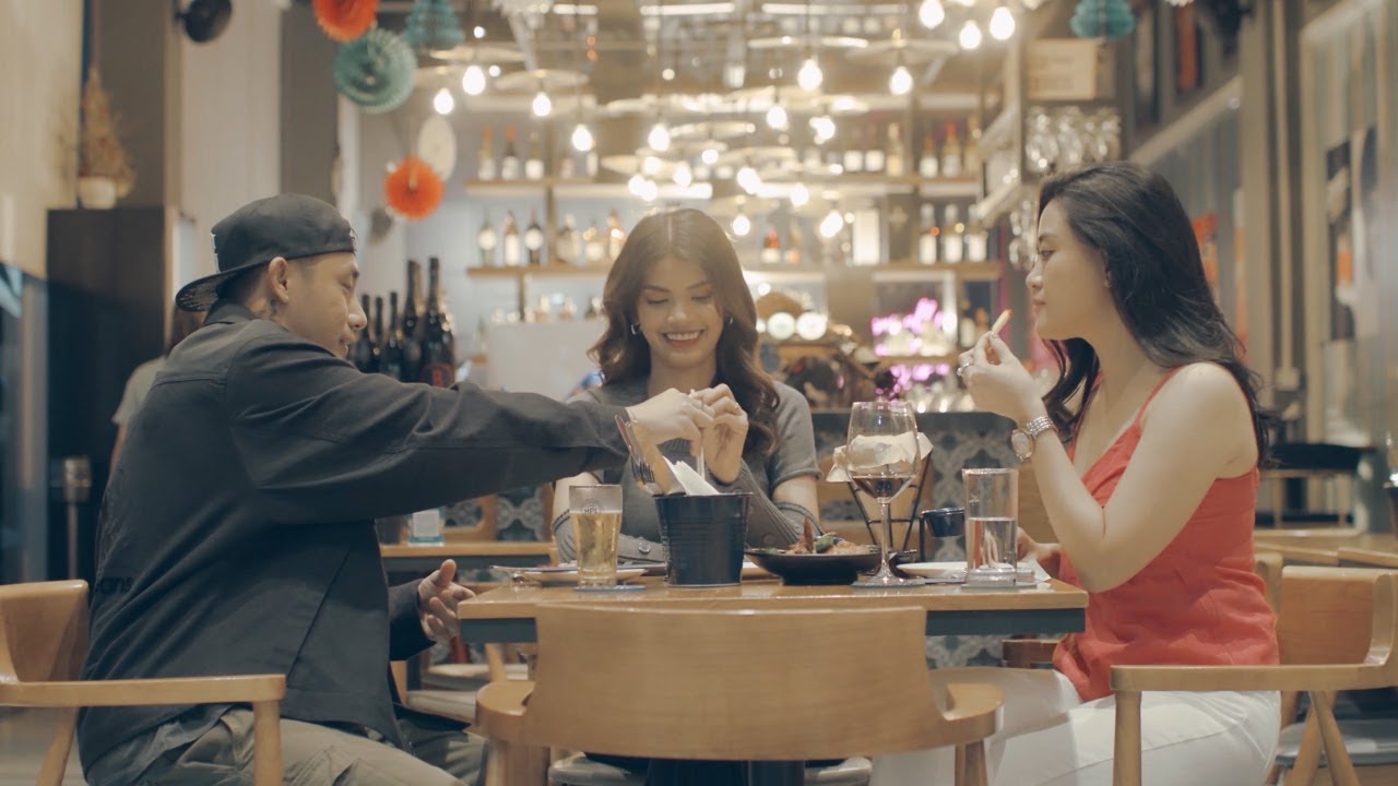 Angel - တစ်ဖက်သက်အချစ် (One-sided Love) [Official MV]