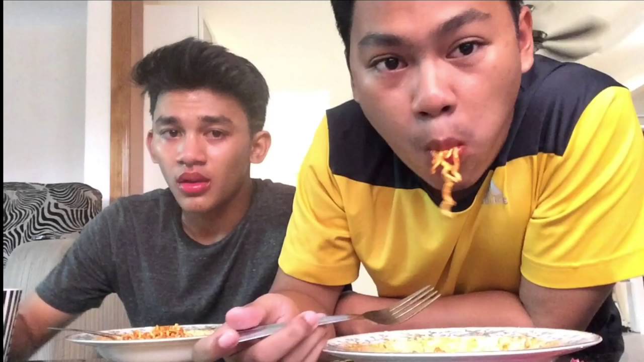 Spicy korean ramen challenge