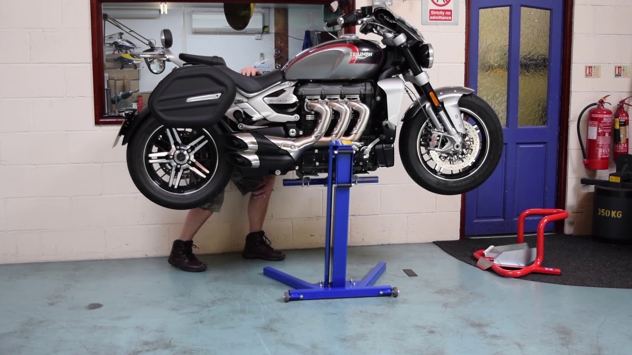 Triumph Rocket 3 2019 on Big Blue Motorcycle Lift