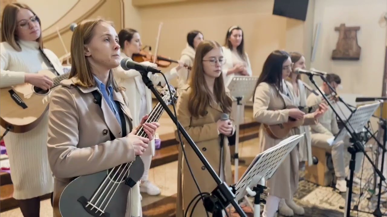 W ciszy szukam słów - Zespół 