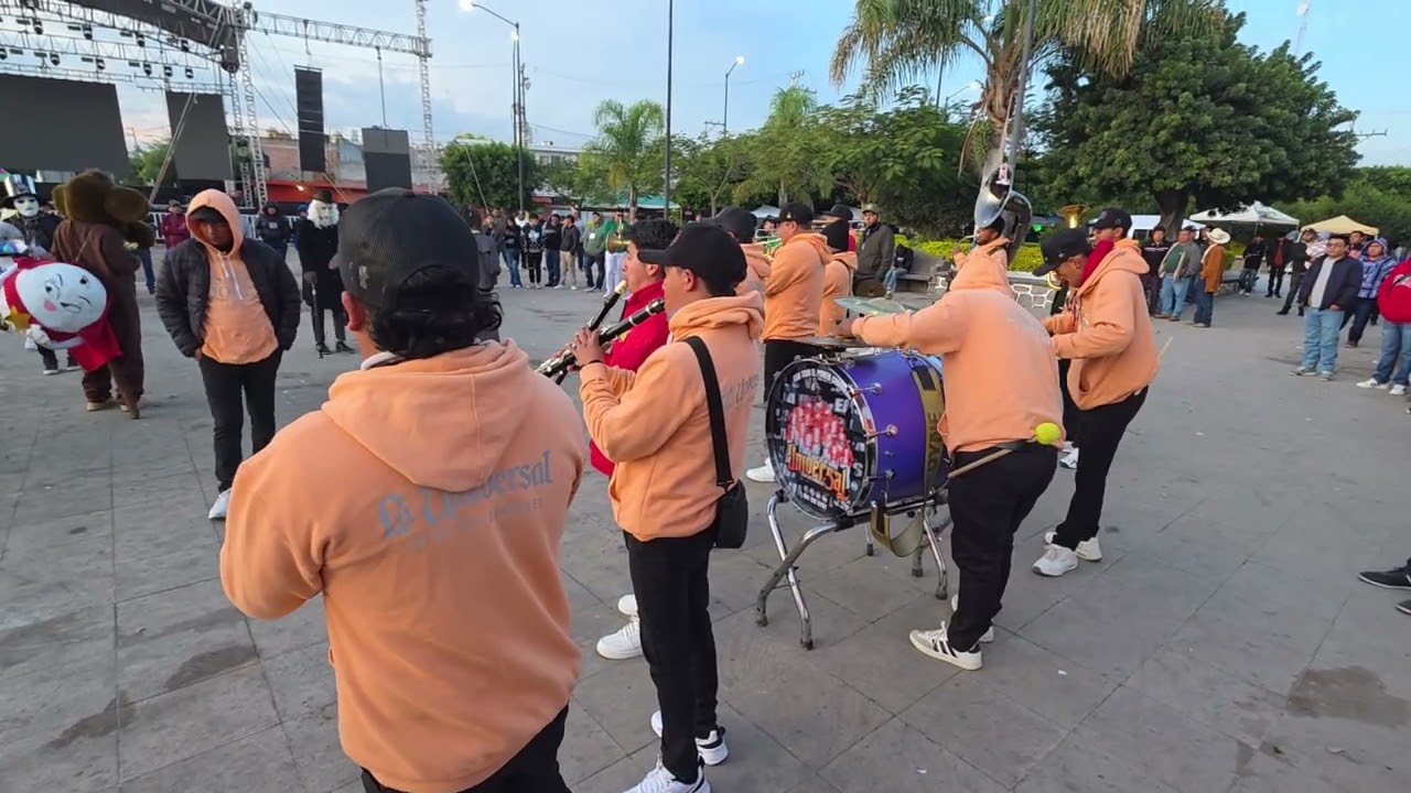 Reyes Españoles - Banda Universal de los Carnales - Fiestas Sauz Alto - Diciembre 2025