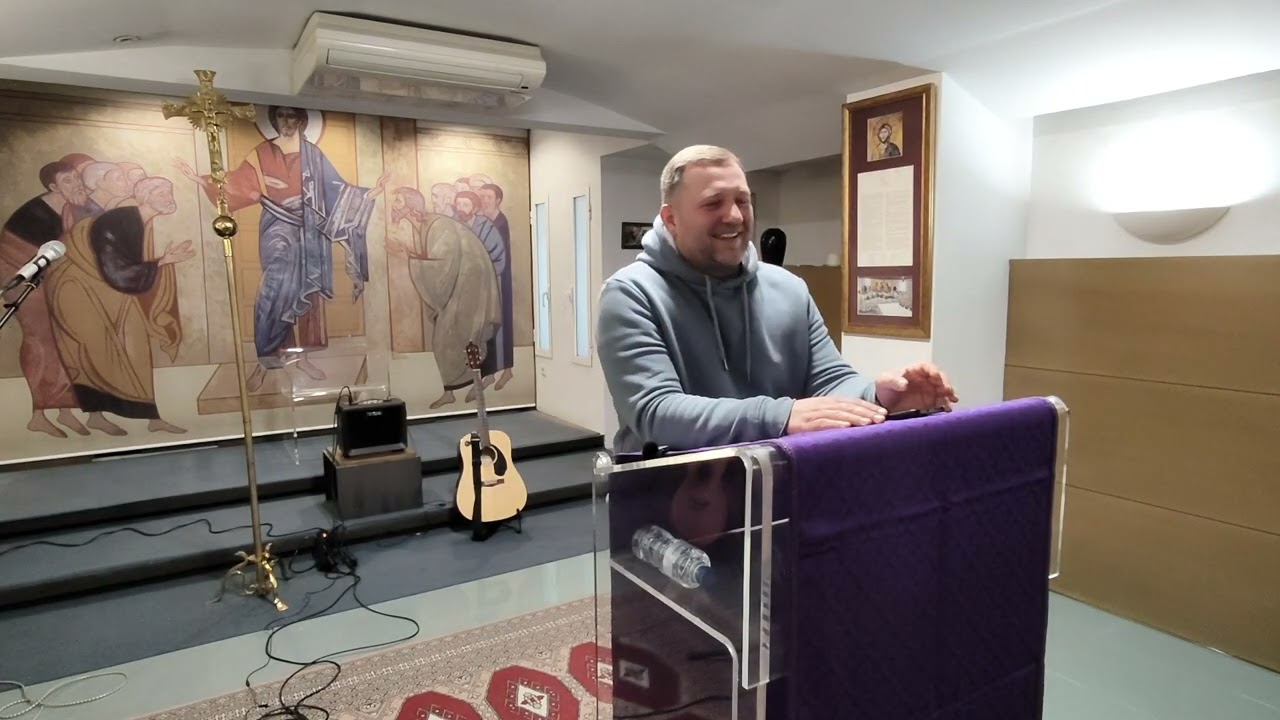 1/03/26 Пастор Евгений говорит проповедь на тему самоотвержения и посвящению себя служению Господу 