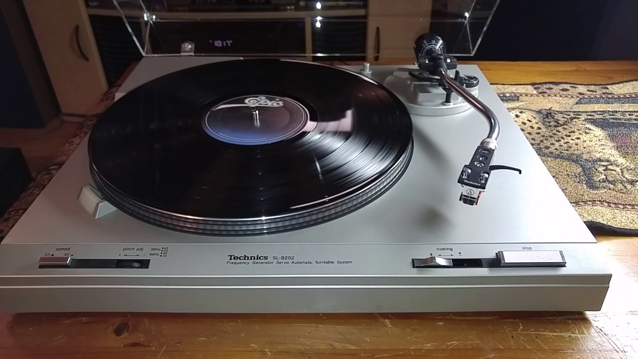 Technics SL B202 Semi Auto Turntable