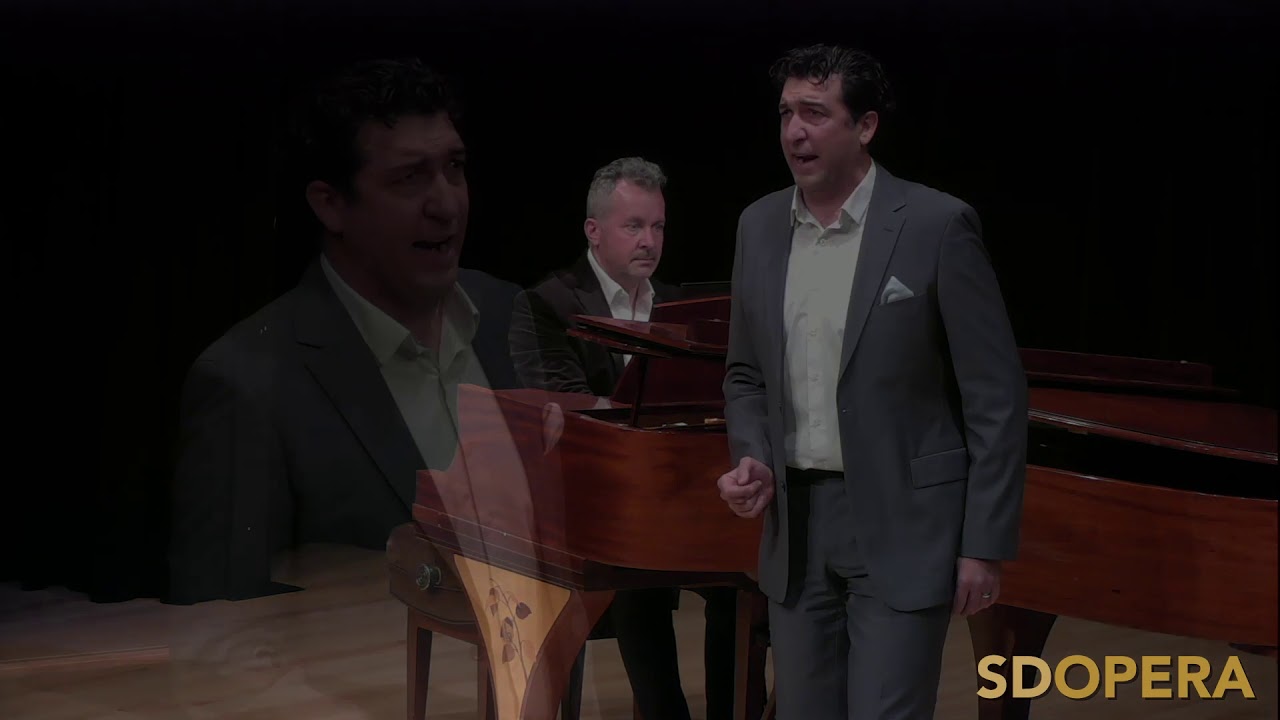 Bernardo Bermudez (Tenor) sings No Puede Ser La Tabernera del Puerto Sorozabal