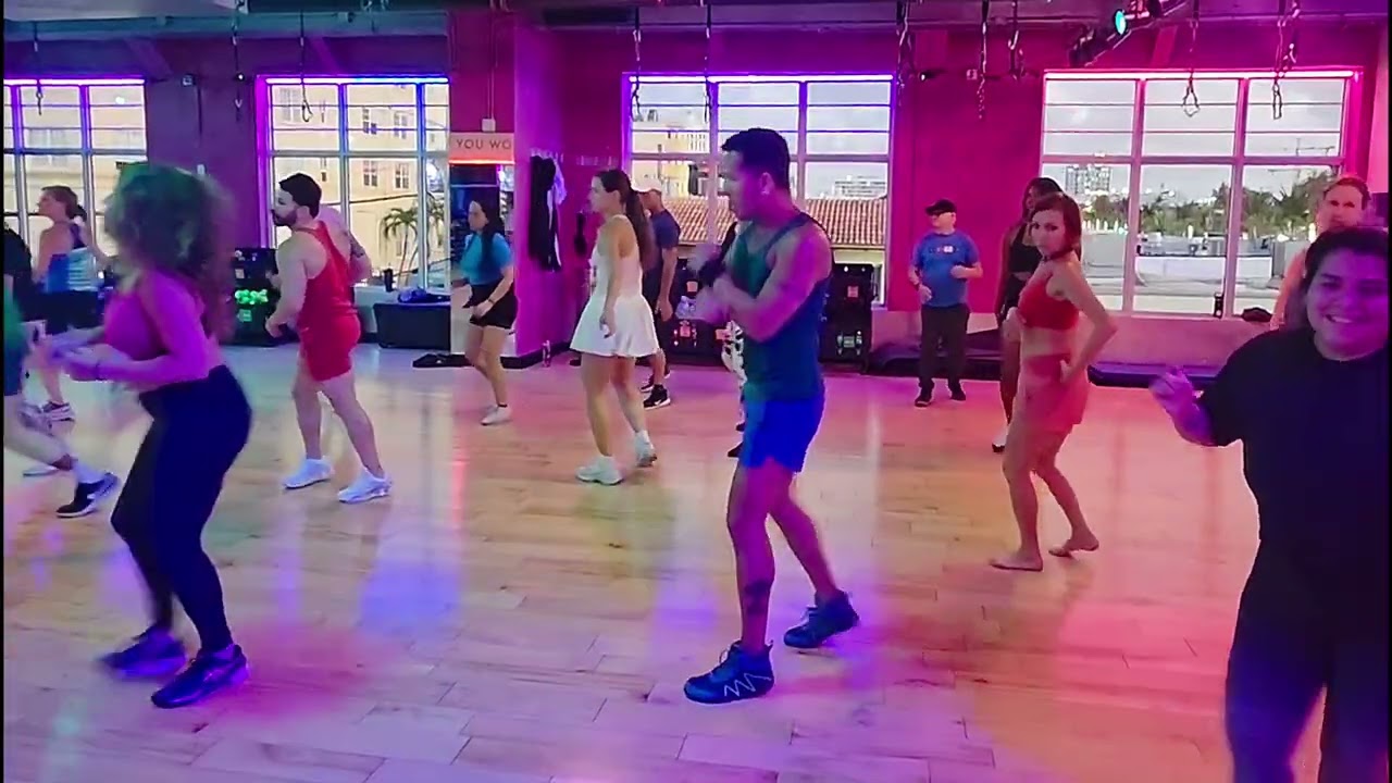 Yo Contento Blackie Blk - zumba 2 marzo 26