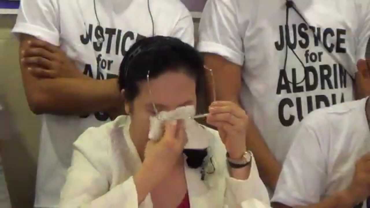 Acosta weeps, faints in defending Cudia