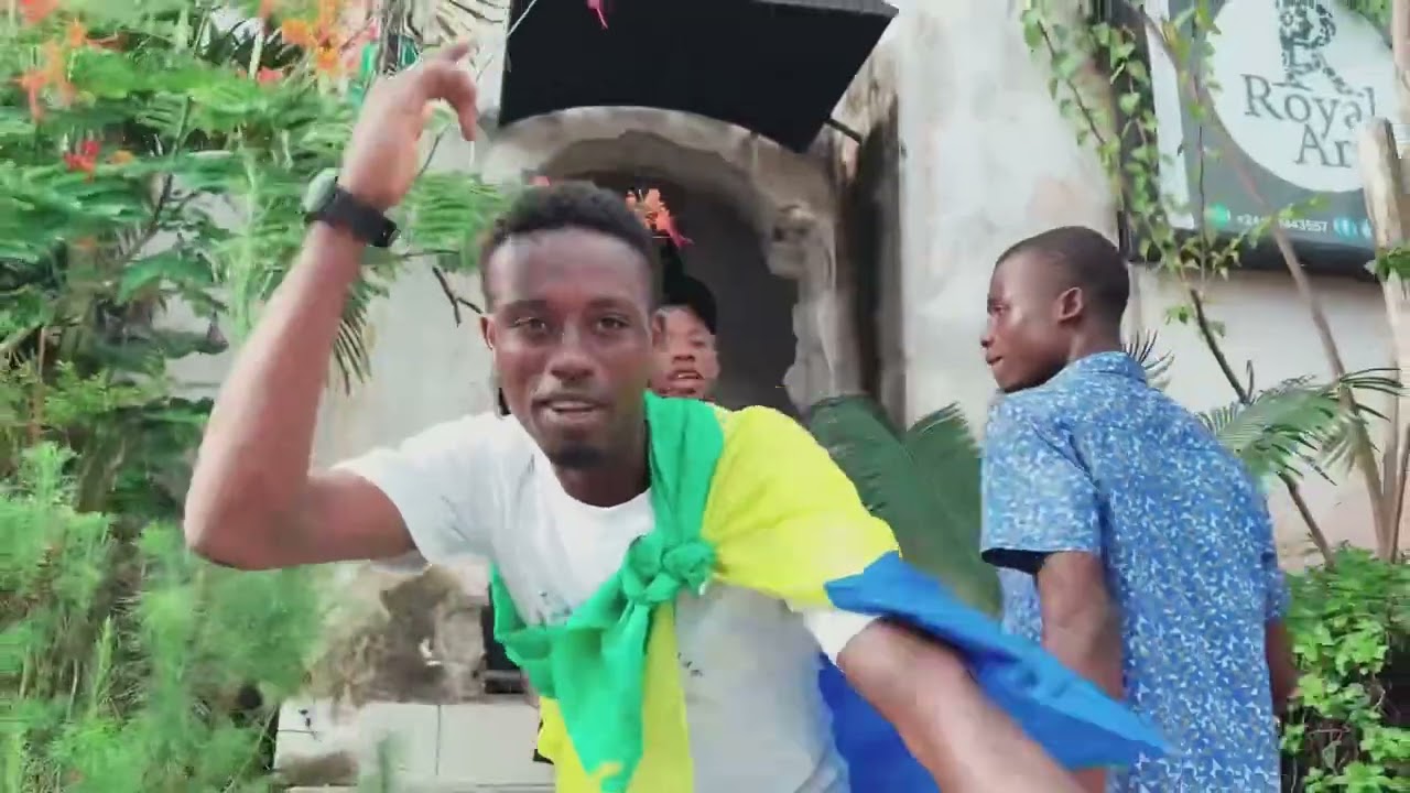 Mangari feat playboy x Kenthy trop speed (clip officiel)🎉🤩