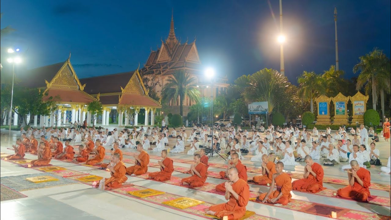 ស្ដាប់ព្រះធម៌ពេលរាត្រីសូមញាតិញោមតាំងចិត្តស្ដាប់ដោយសេចក្ដីគោរពកាស្ដាប់ដោយល្អរមែងបាននូវបញ្ញា🌸🙏🌸