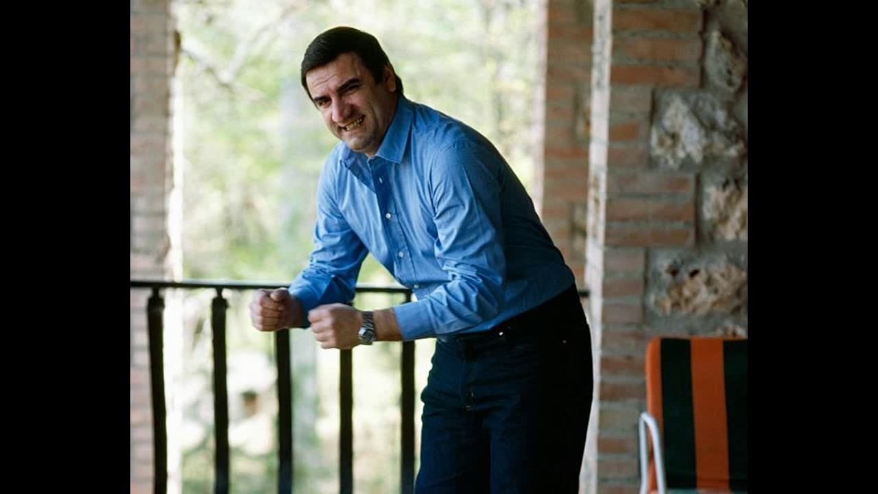 Aldo Maccione - LA CLASSE - Hymne officiel