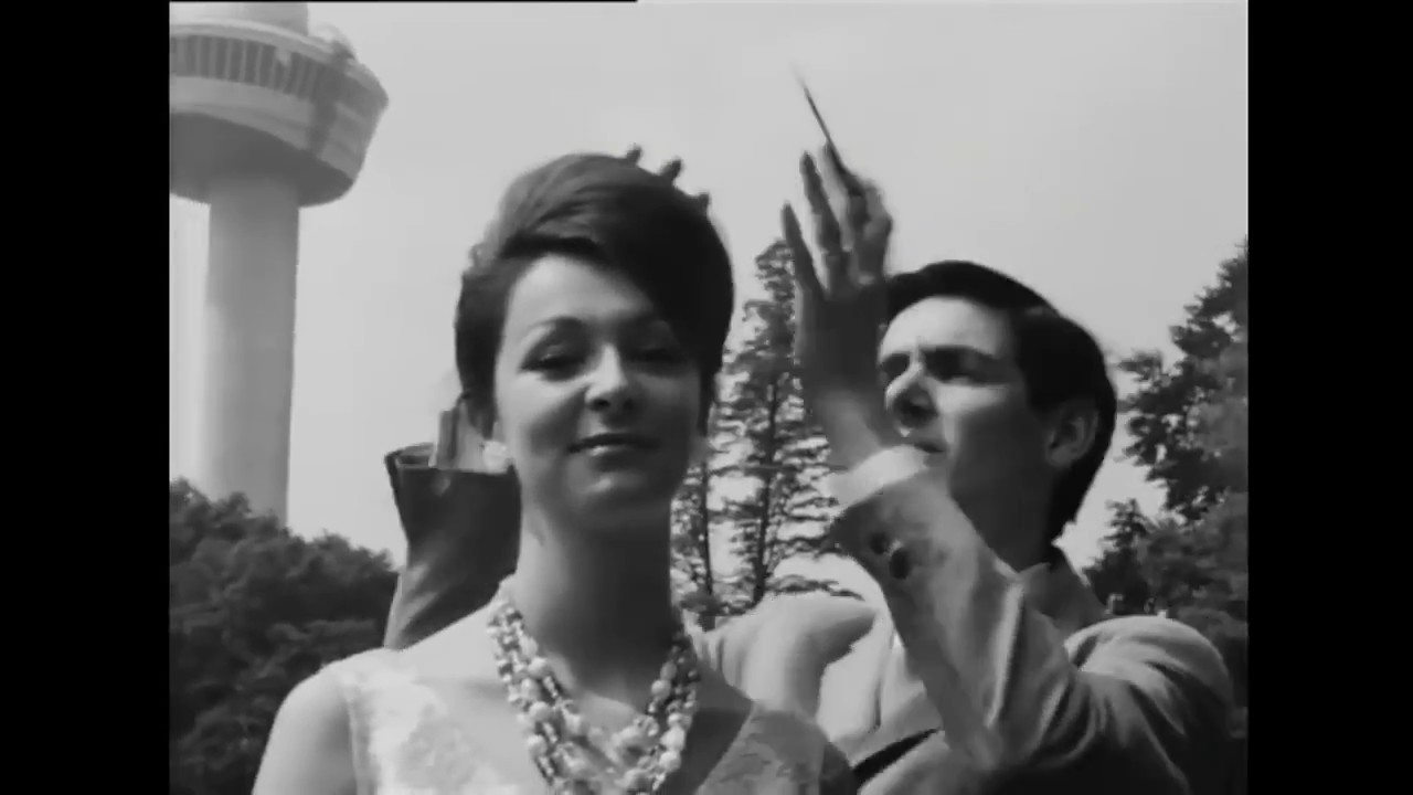 1960'lar Modası, &Ccedil;arpıcı ve Zarif Kıyafetler | MeleğinButiği.com