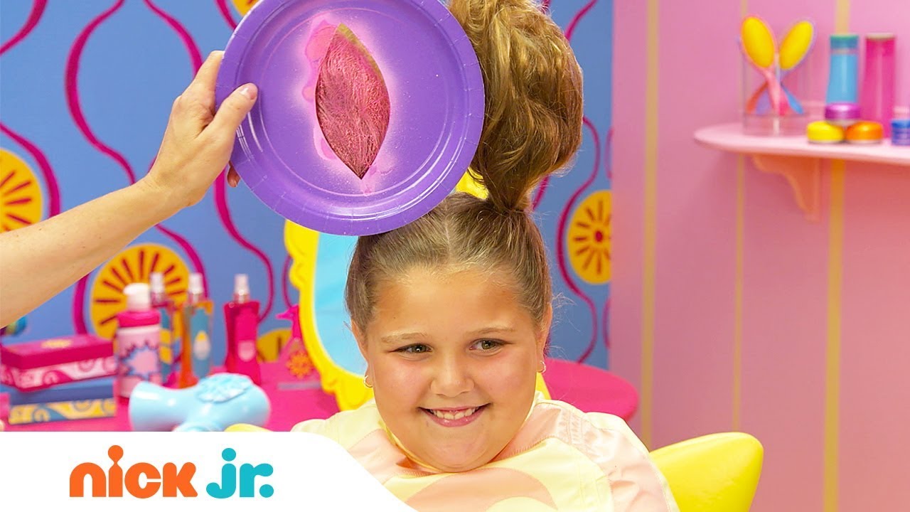 How to Create a Bunny Hairstyle Tutorial 🐇| Sunny Day&rsquo;s Style Files | Nick Jr.