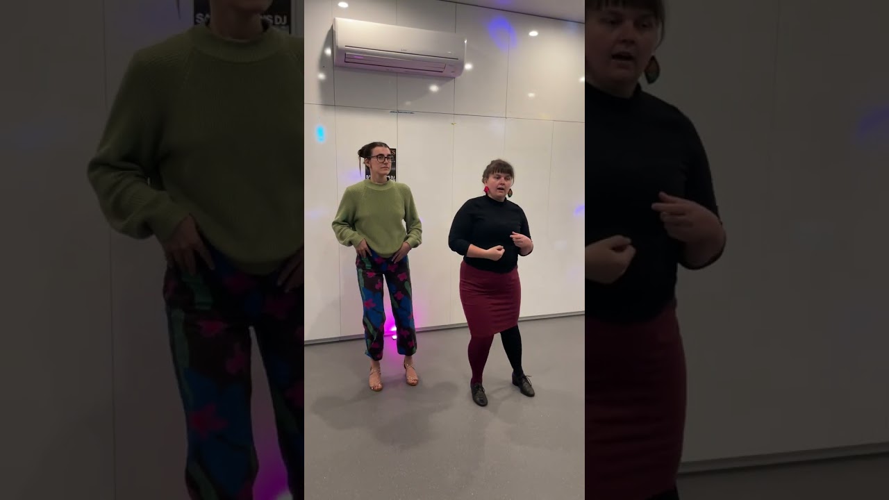 20251106 November Kizomba 1/3 - Corridinho, in reverse, basic two variations, ginga