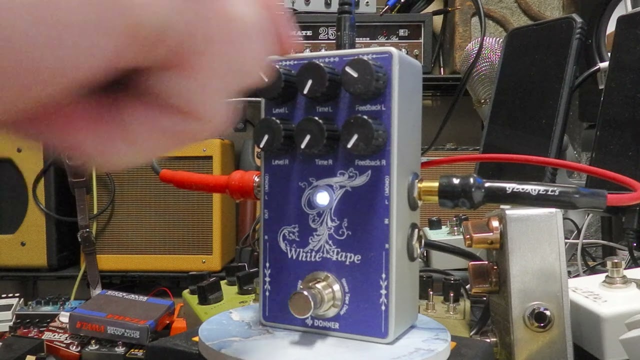 Donner White Tape delay guitar effects pedal