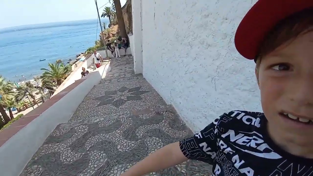 Fran visita Nerja en Agosto 2024