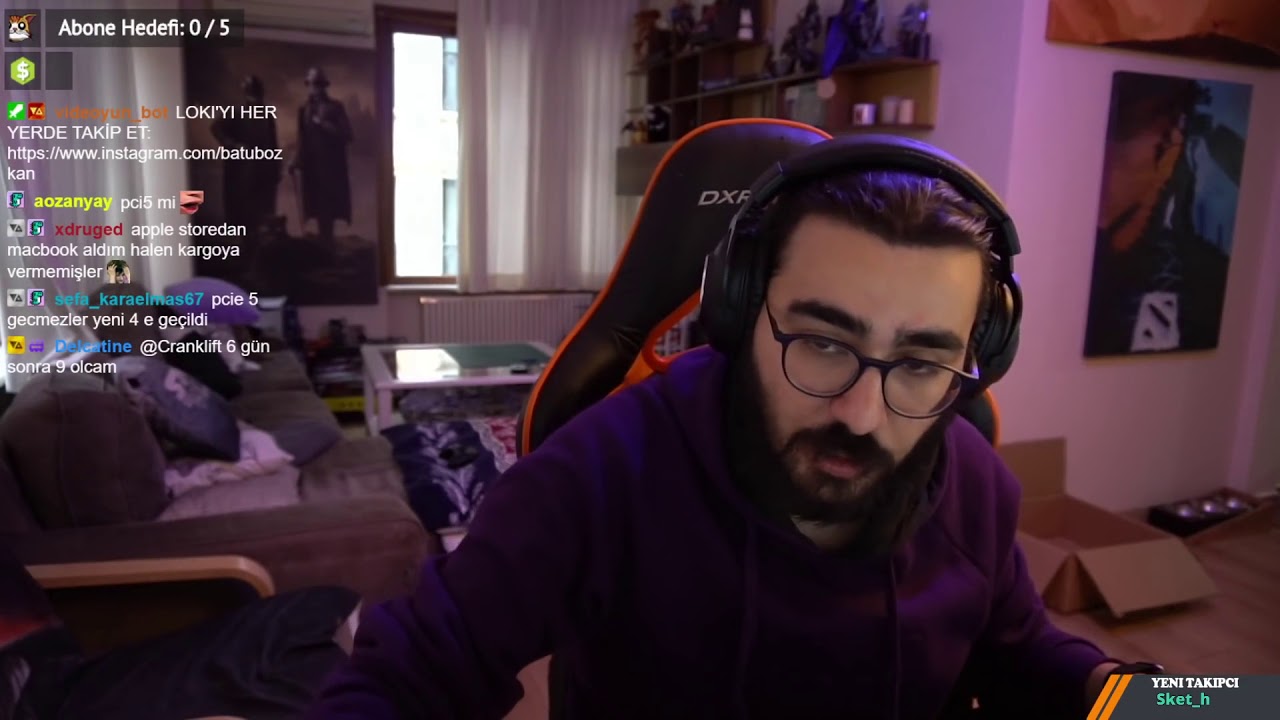 videoyun, twitch'de anlık 2.4 milyon izlenen adam hakkında konuşuyor .