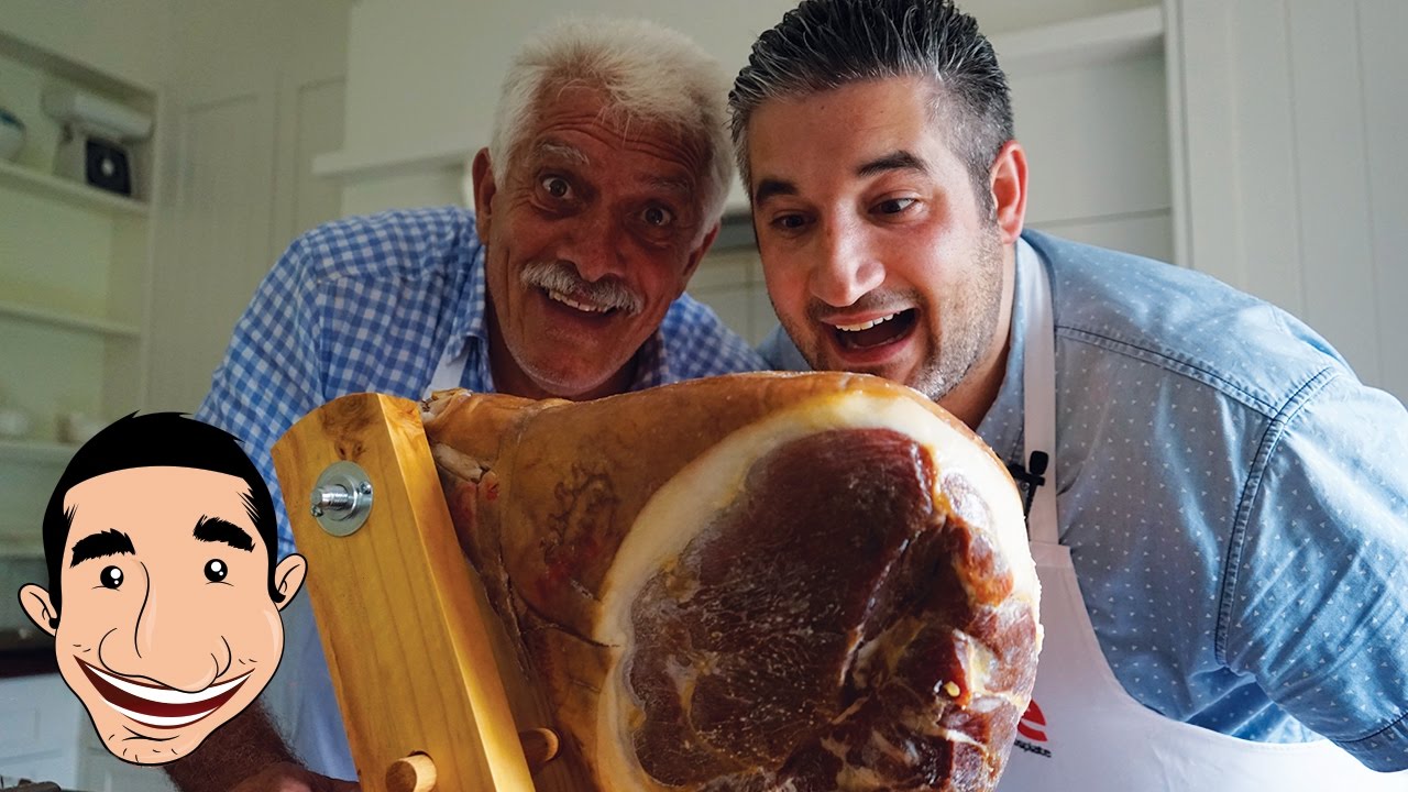 HOW TO SLICE A PROSCIUTTO WITH A KNIFE | Cutting Prosciutto di Parma | ITALIAN PROSCIUTTO